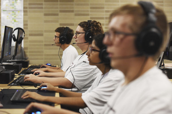 Esports spawns in school